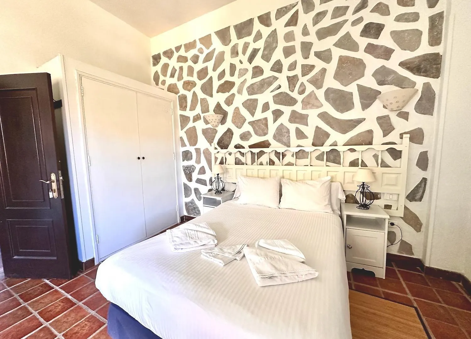 Apartment Apartamentos Los Telares Hermigua Spain